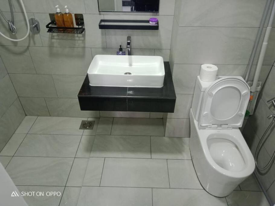 Sky Trees 4 Guests High Floor Nflix Hbo Disney Garden View A1801 Johor Bahru Ngoại thất bức ảnh