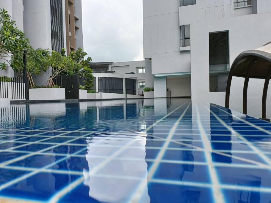 Sky Trees 4 Guests High Floor Nflix Hbo Disney Garden View A1801 Johor Bahru Ngoại thất bức ảnh