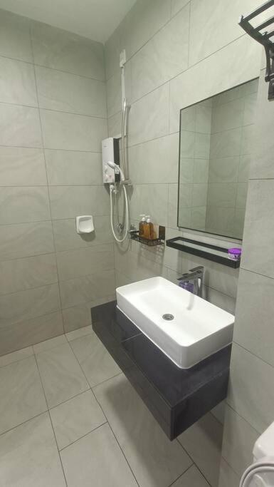 Sky Trees 4 Guests High Floor Nflix Hbo Disney Garden View A1801 Johor Bahru Ngoại thất bức ảnh